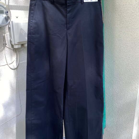 NWT UNIQLO Smart Wide Pants - Black - Size L (Fits Like 8-10 US) - Picture 4 of 5